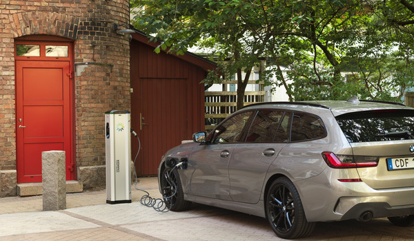 Go Green with Garo EV Chargers: Paving the Way to a Sustainable Future