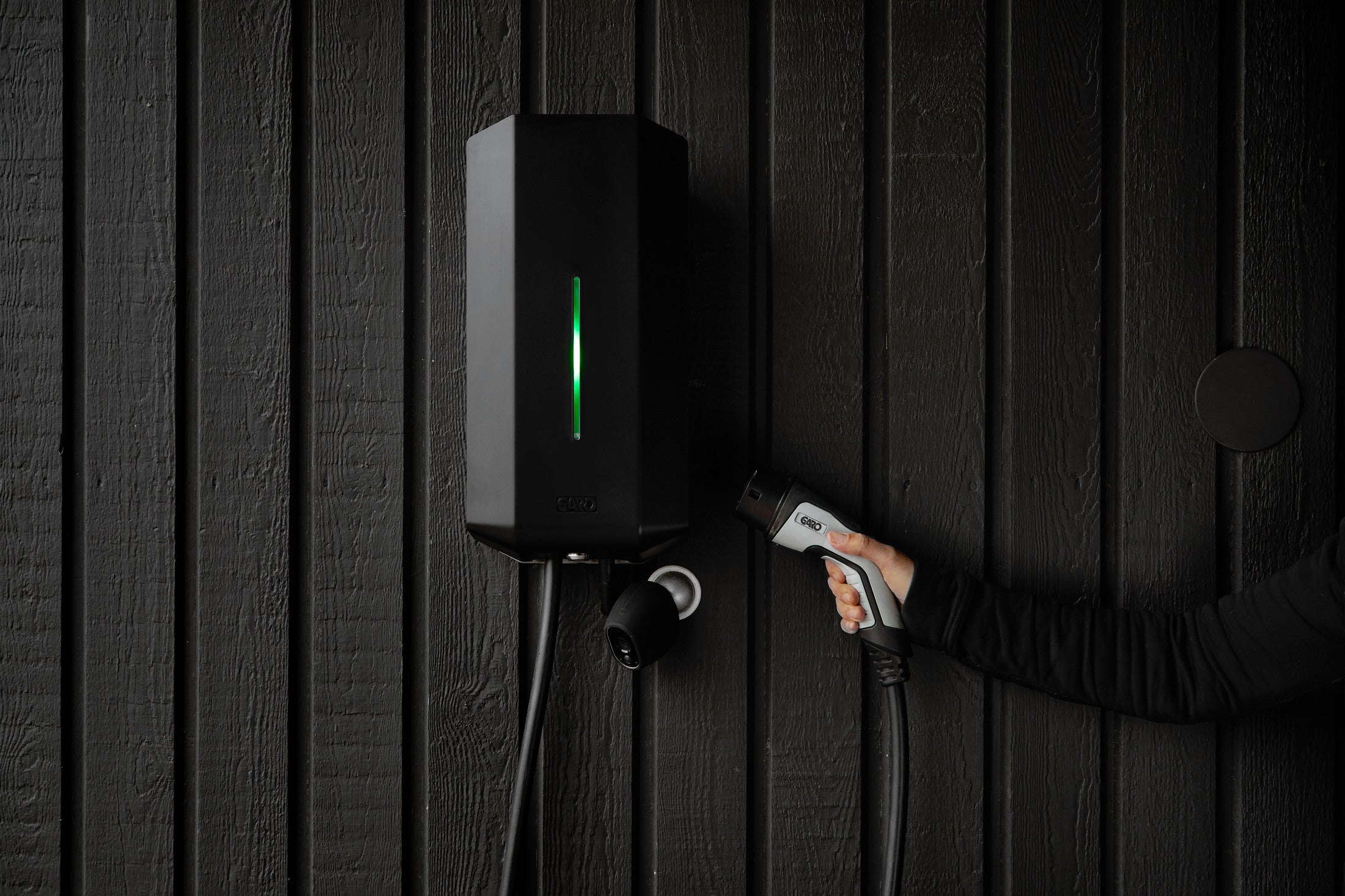 New requirements for electric car chargers in the UK