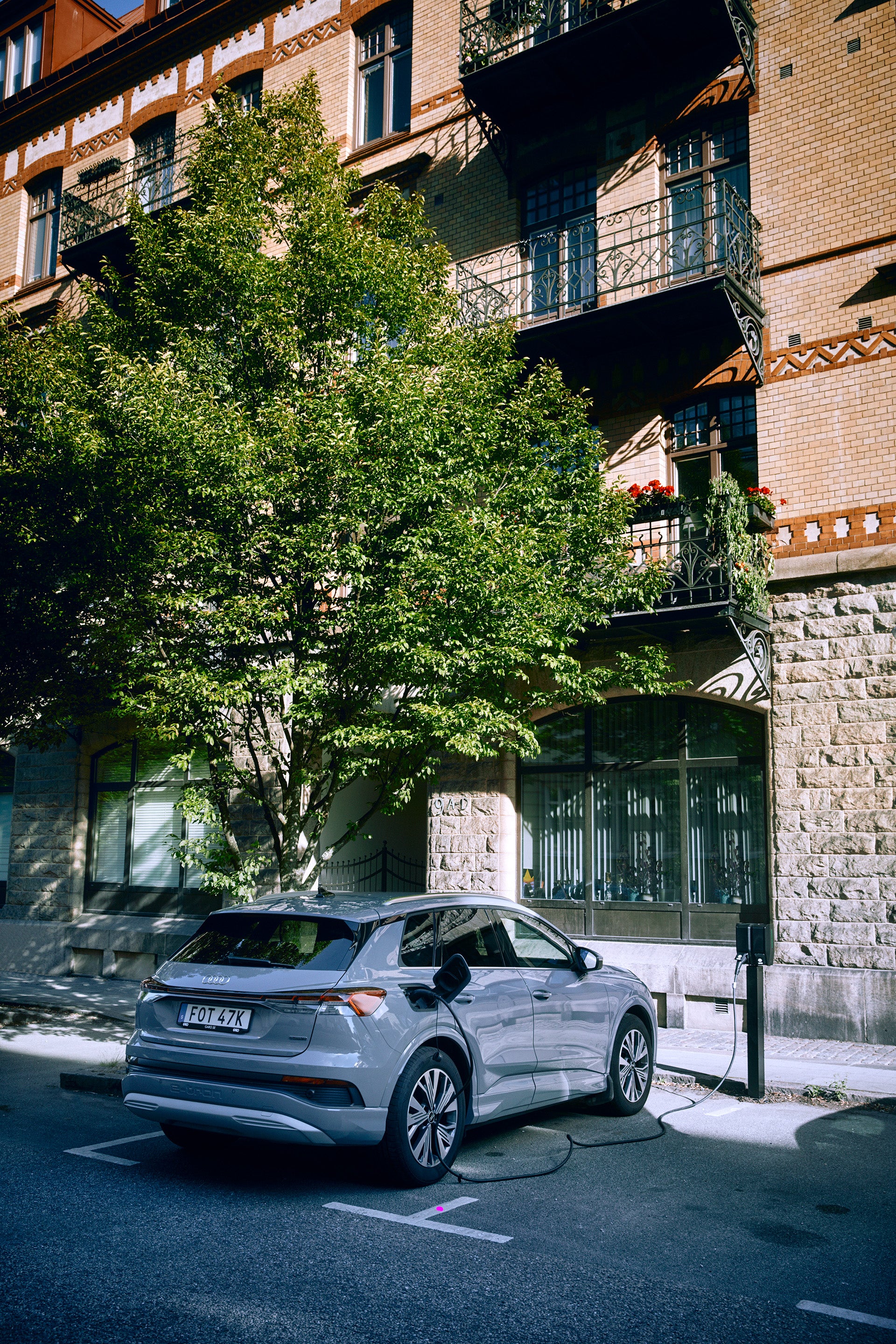 Electric car charging in Public Environments 