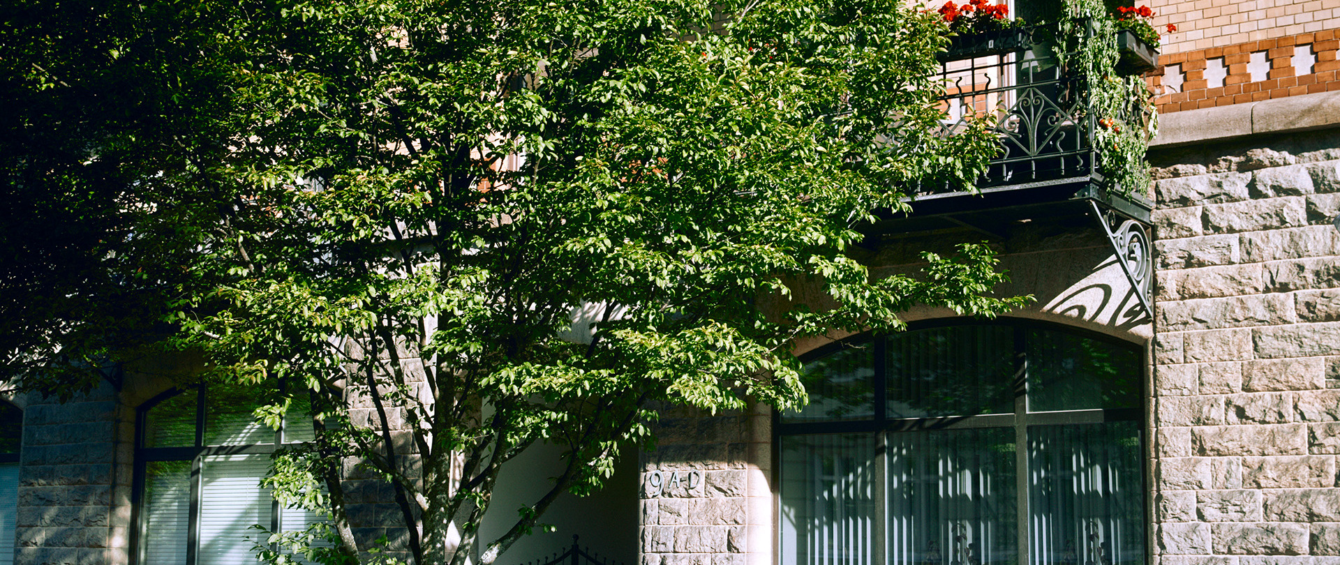 Electric car charging in Public Environments 